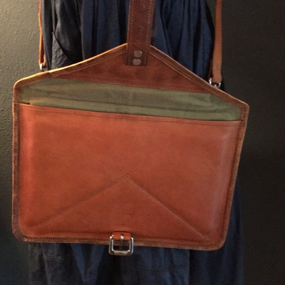 NWT Leather Tablet Tote - Picture 6 of 8